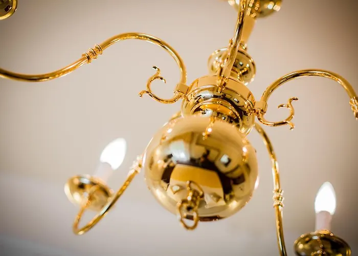 فندق Gambrinus 4*