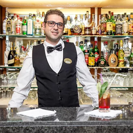 Gambrinus Hotel 4*